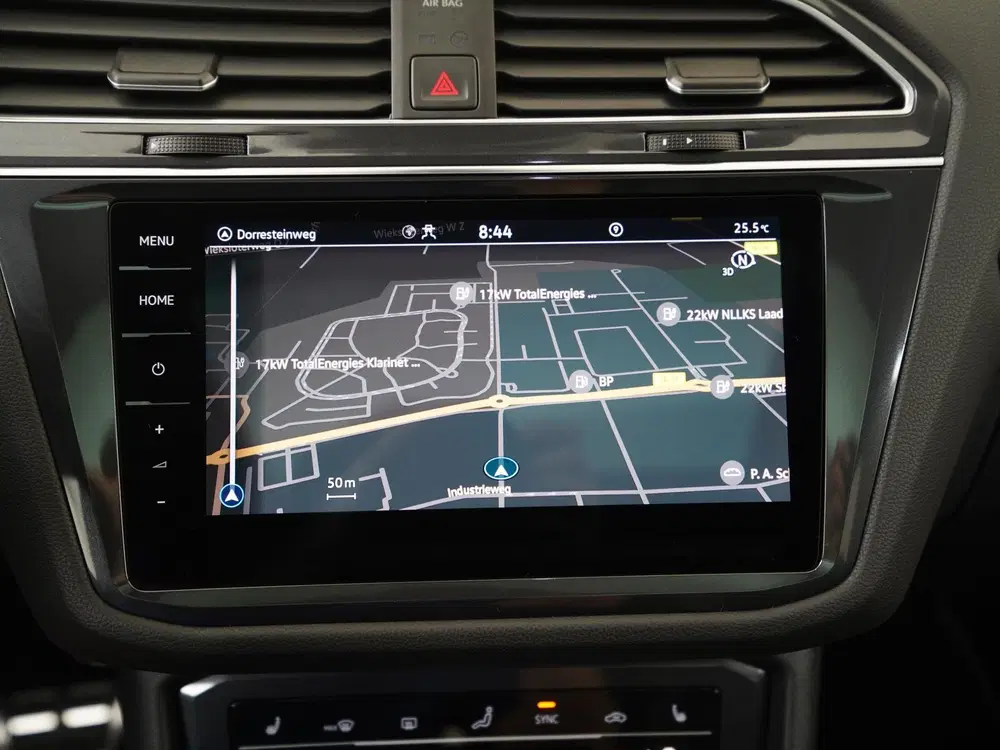 Volkswagen Tiguan Allspace 1.5 TSI R-Line DSG uit 2022, foto 14