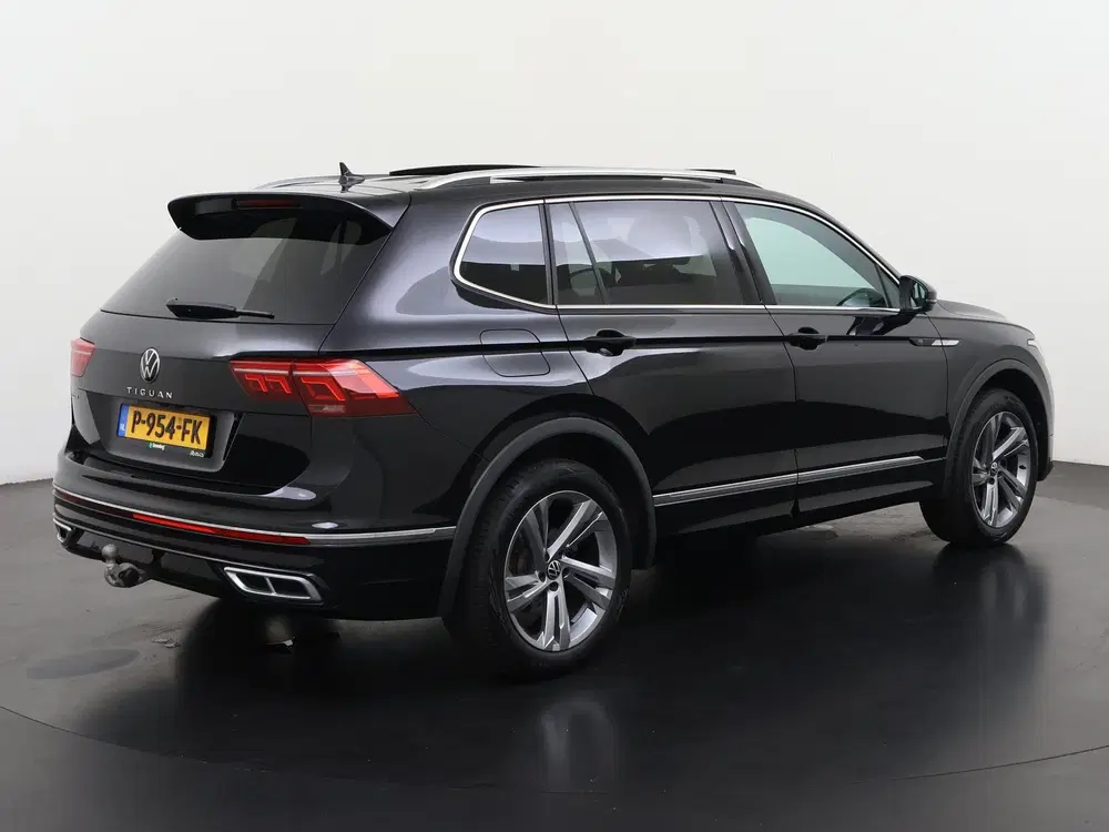 Volkswagen Tiguan Allspace 1.5 TSI R-Line DSG uit 2022, foto 5