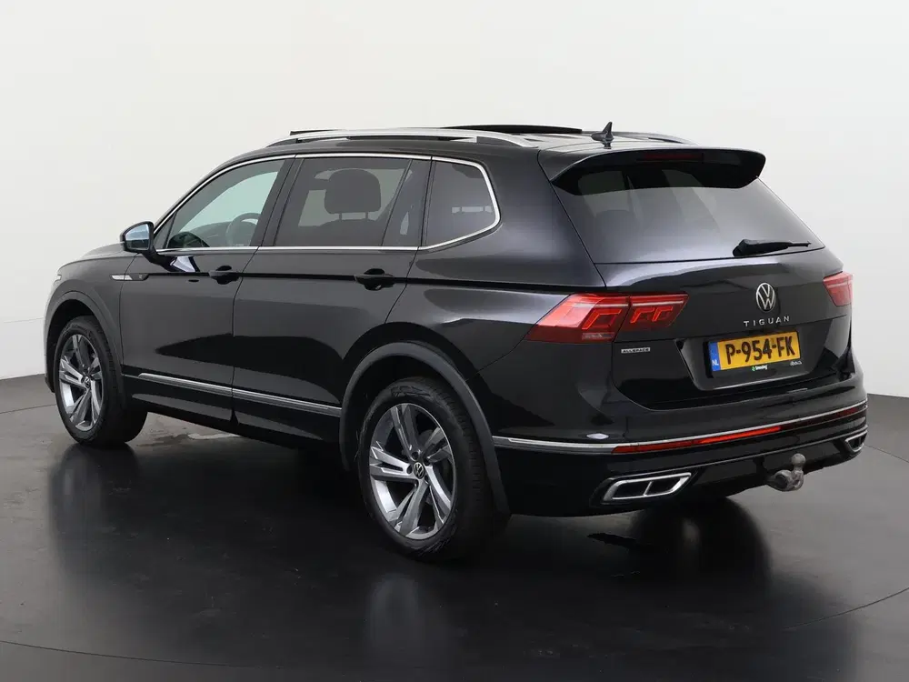 Volkswagen Tiguan Allspace 1.5 TSI R-Line DSG uit 2022, foto 7