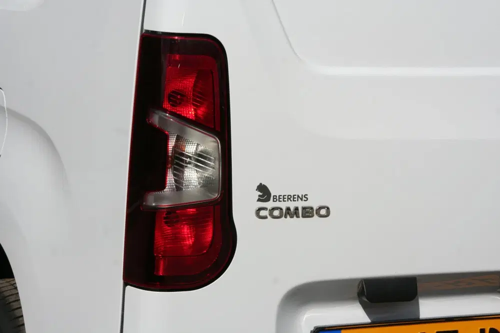 Opel Combo 1.5D L2H1 HEAVY 102 PK uit 2023, foto 15