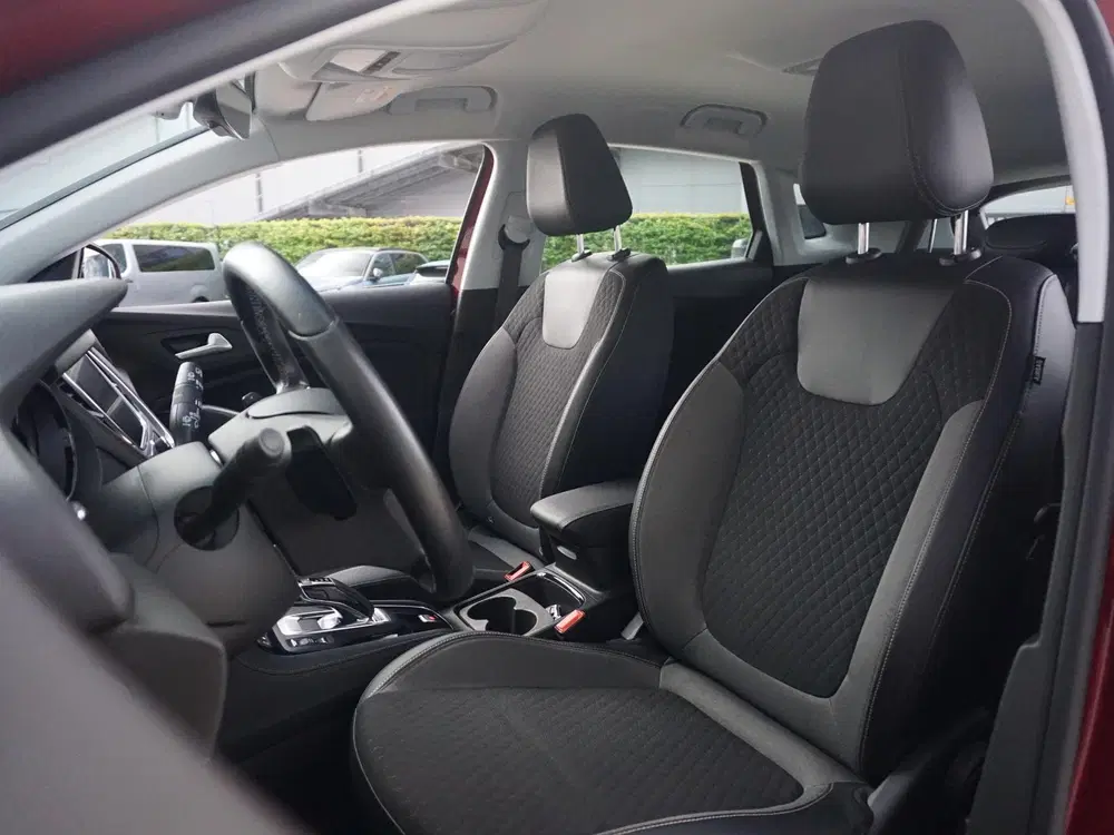 Opel Grandland 1.6 Turbo Hybrid Business Edition uit 2021, foto 10
