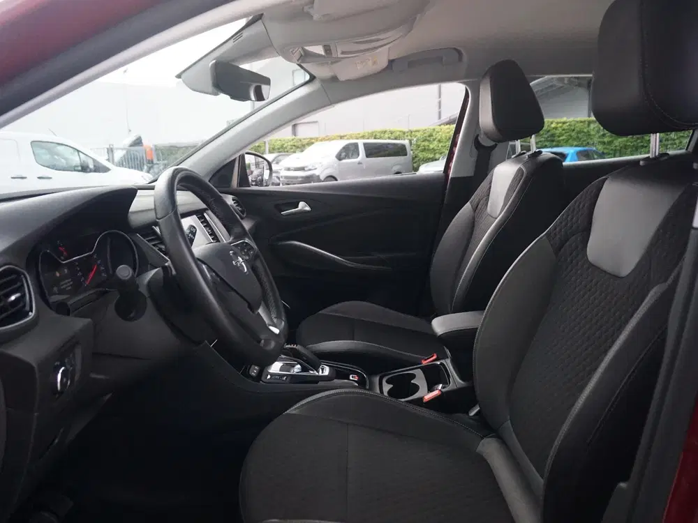 Opel Grandland 1.6 Turbo Hybrid Business Edition uit 2021, foto 11