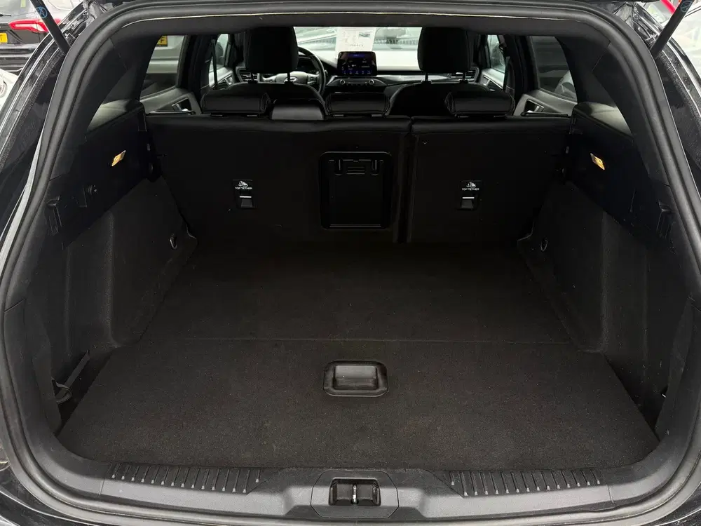 Ford Focus 1.0 EcoBoost ST Line Business uit 2020, foto 10