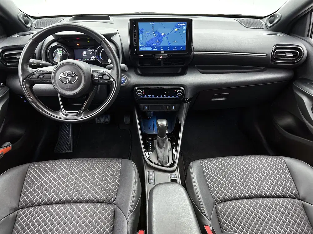 Toyota Yaris 1.5 Hybrid Executive uit 2023, foto 4