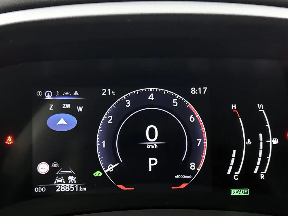 Lexus LBX 2WD uit 2025, foto 5