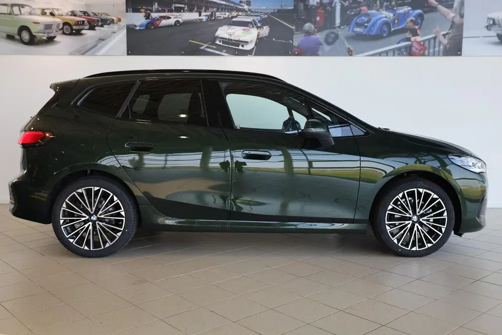 BMW 2-serie Active Tourer 225e xDrive uit 2026, foto 3