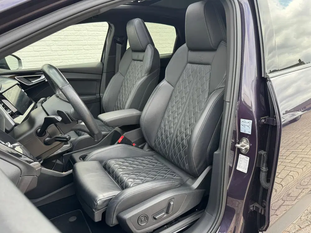 Audi Q4 e-tron 40 S-line Competition SOH 91% Pano uit 2021, foto 4