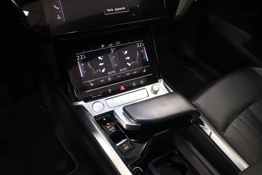 Audi e-tron e-tron 50 quattro Launch edition plus 71 k uit 2019, foto 11