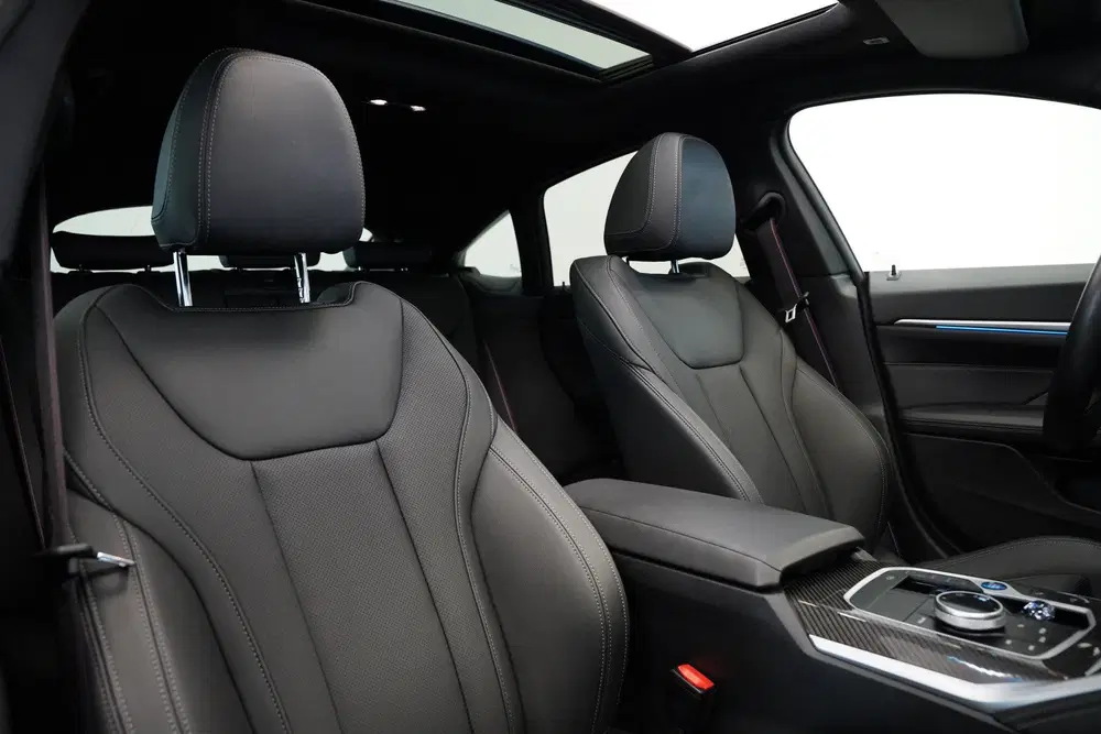 BMW 4-serie 4 Serie Gran Coupé M440i xDrive High Execu uit 2023, foto 15
