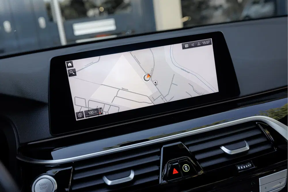 BMW 5-serie Sedan 530i Aut. High Executive uit 2020, foto 15