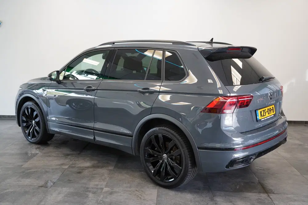 Volkswagen Tiguan 1.4 TSI eHybrid R-Line Business ACC Pano E uit 2023, foto 3