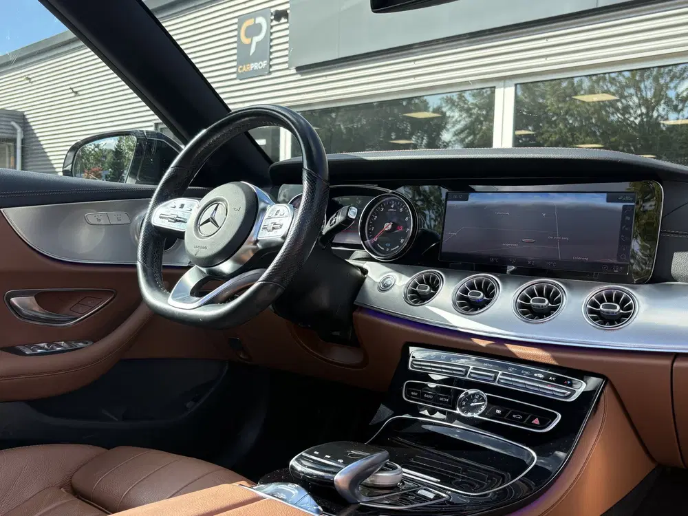 Mercedes-Benz E-Klasse 200 AMG-Line uit 2020, foto 6
