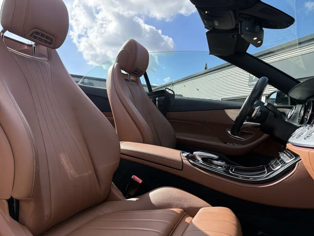 Mercedes-Benz E-Klasse 200 AMG-Line uit 2020, foto 8
