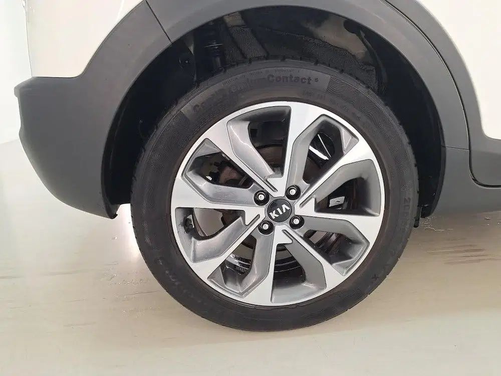 Kia Stonic 1.0 T-GDi 100PK DynamicPlusLine TWO-TONE uit 2019, foto 11