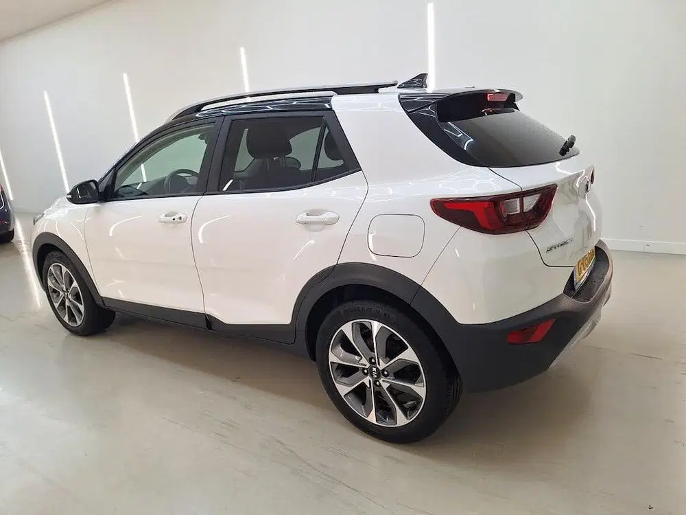 Kia Stonic 1.0 T-GDi 100PK DynamicPlusLine TWO-TONE uit 2019, foto 3