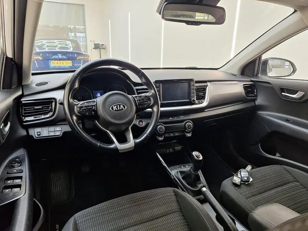 Kia Stonic 1.0 T-GDi 100PK DynamicPlusLine TWO-TONE uit 2019, foto 5