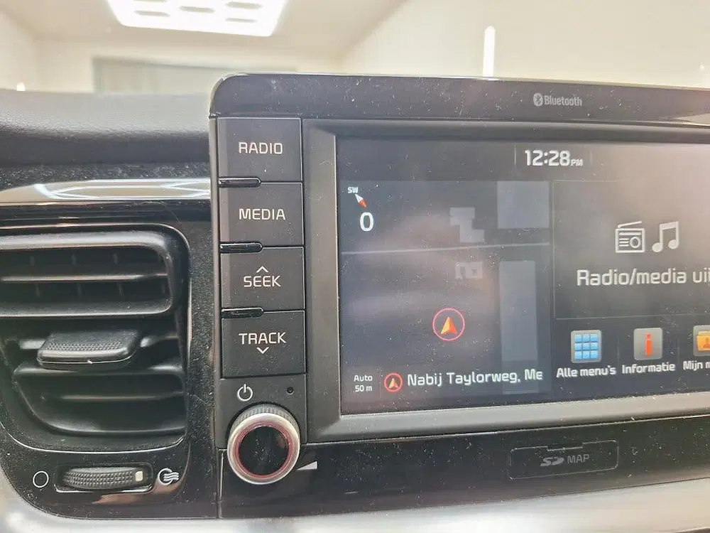 Kia Stonic 1.0 T-GDi 100PK DynamicPlusLine TWO-TONE uit 2019, foto 7