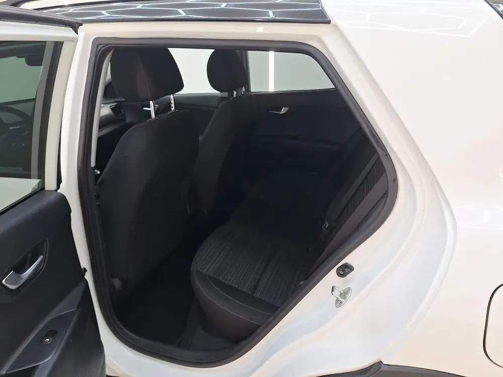 Kia Stonic 1.0 T-GDi 100PK DynamicPlusLine TWO-TONE uit 2019, foto 9