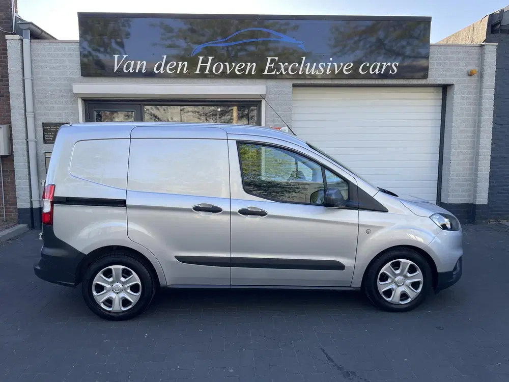 Ford Transit Courier 1.0 Trend EcoBoost S&S Nieuwstaat. uit 2020, foto 4