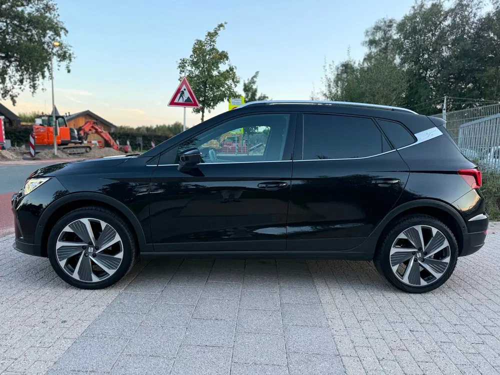 SEAT Arona 1.0 EcoTSI FR Anniversary AUTOMAAT AIRCO C uit 2024, foto 2