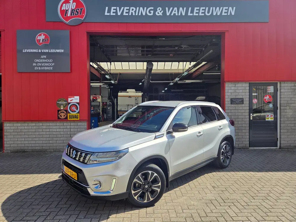 Suzuki Vitara 1.4 Boosterjet Style Smart Hybrid uit 2020
