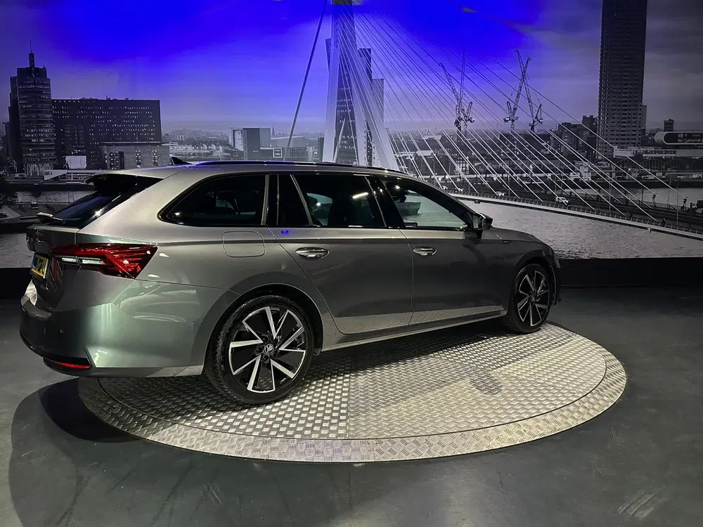 Skoda Octavia 1.5 TSI MHEV Sportline Tour*Pano*Keyless uit 2025, foto 13