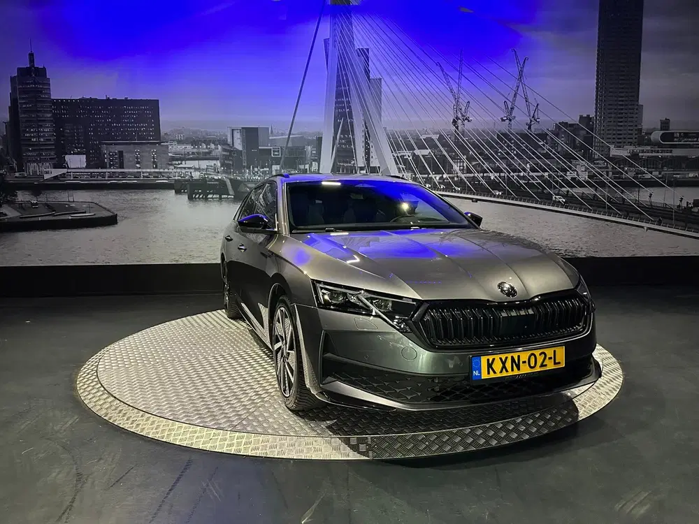 Skoda Octavia 1.5 TSI MHEV Sportline Tour*Pano*Keyless uit 2025, foto 4
