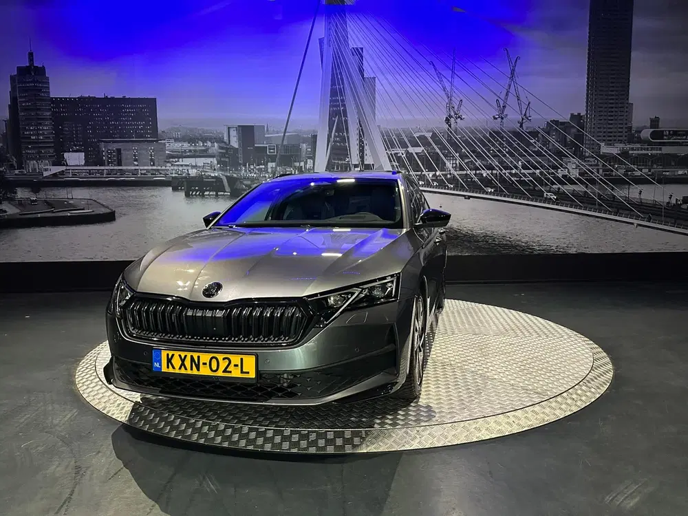 Skoda Octavia 1.5 TSI MHEV Sportline Tour*Pano*Keyless uit 2025, foto 6