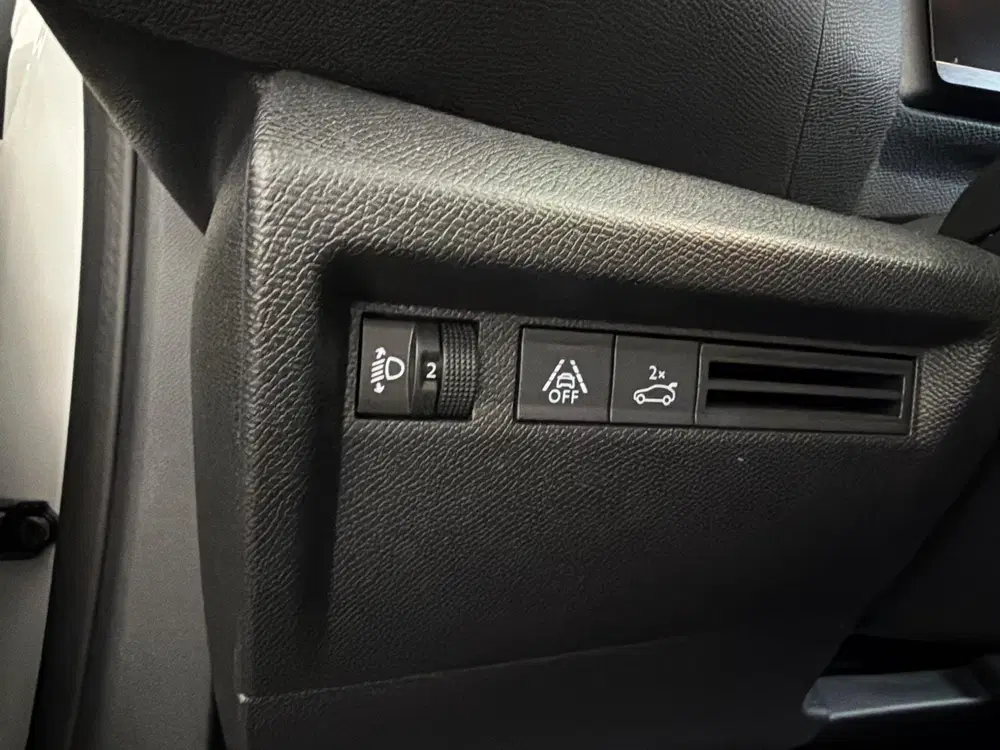 Citroën C4 Citroen C4 X 1.2 Puretech 100 You uit 2024, foto 13
