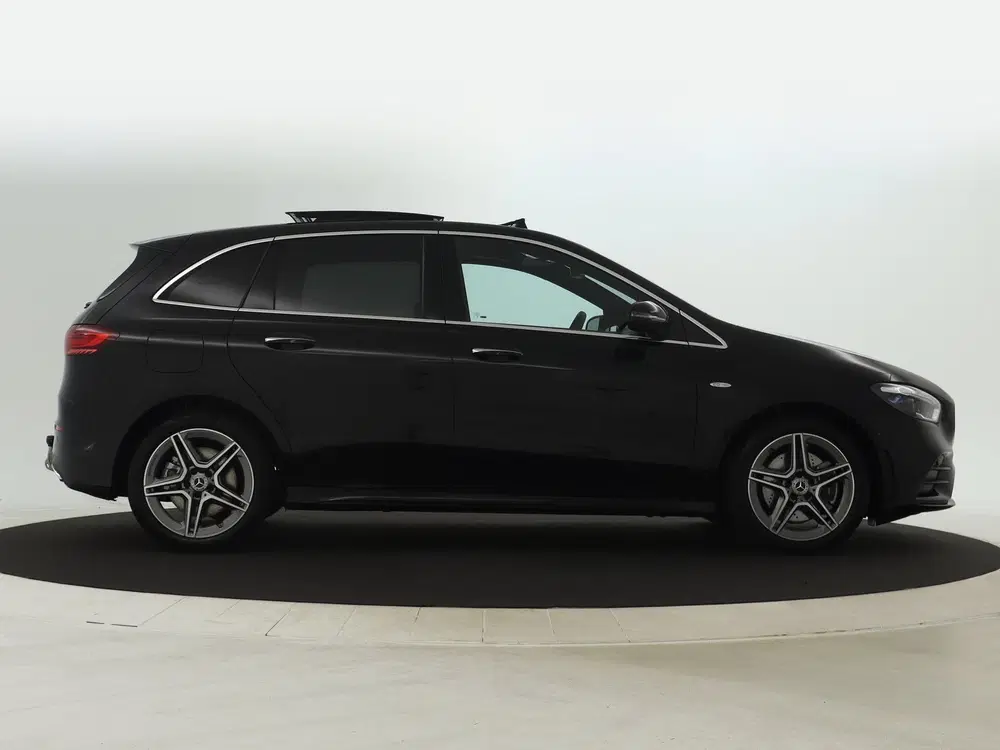 Mercedes-Benz B-Klasse 250 e Business Solution AMG uit 2025, foto 14