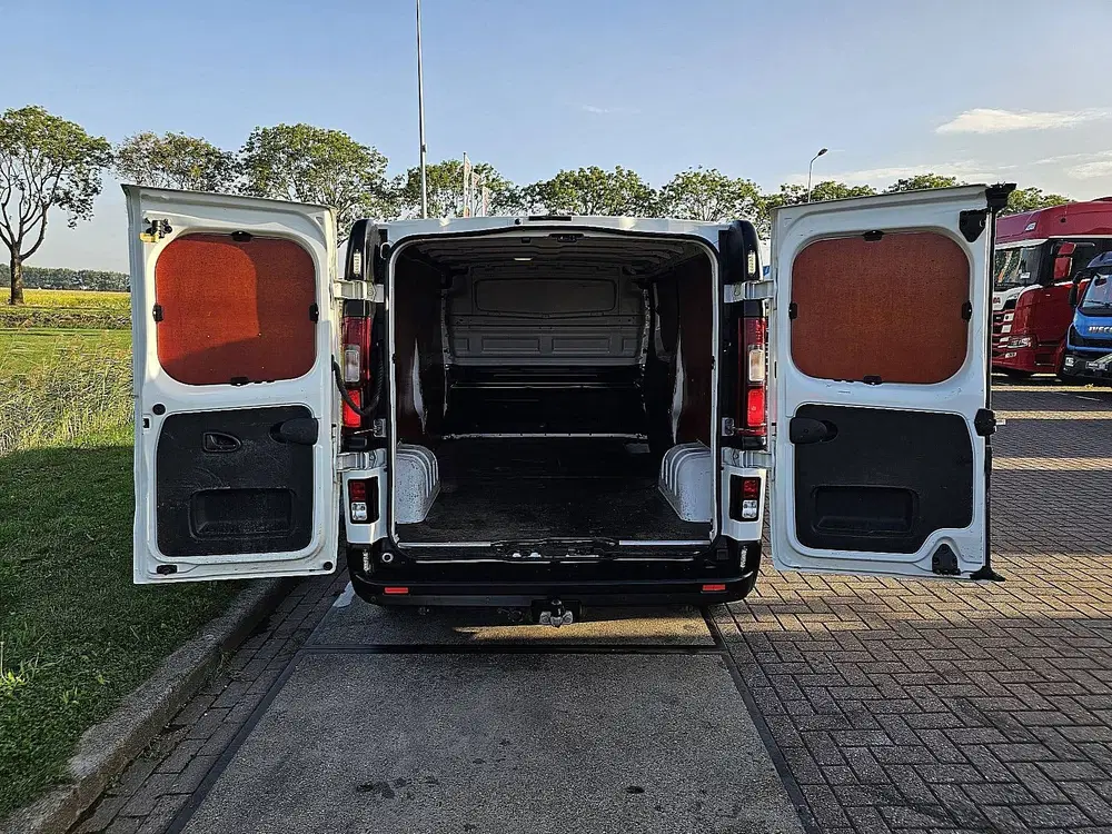 Fiat Talento 2.0 MJ L2H1 Airco 3 Zits Navi Trekhaak Cru uit 2021, foto 11