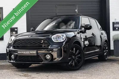 Mini Countryman 1.5 Cooper S E ALL4 Panoramadak Carplay uit 2022