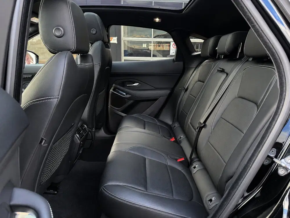 Jaguar E-Pace 2.0 P250 AWD R-Dynamic SE uit 2020, foto 10