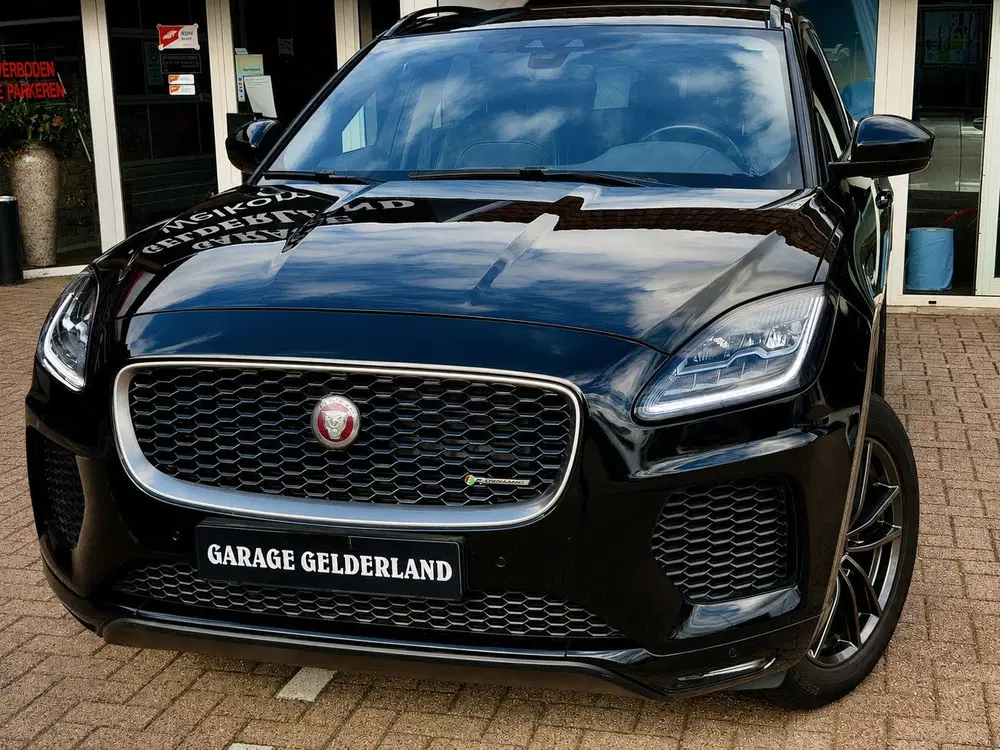 Jaguar E-Pace 2.0 P250 AWD R-Dynamic SE uit 2020, foto 3