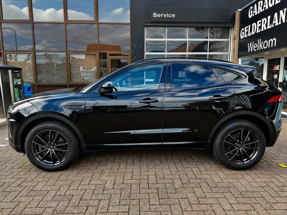 Jaguar E-Pace 2.0 P250 AWD R-Dynamic SE uit 2020, foto 9