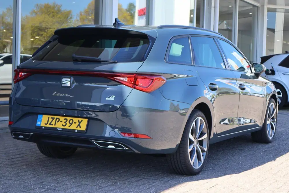 SEAT Leon 1.5 TSI 204pk e-Hybrid FR Business uit 2026, foto 2