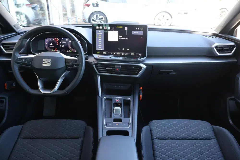 SEAT Leon 1.5 TSI 204pk e-Hybrid FR Business uit 2026, foto 5