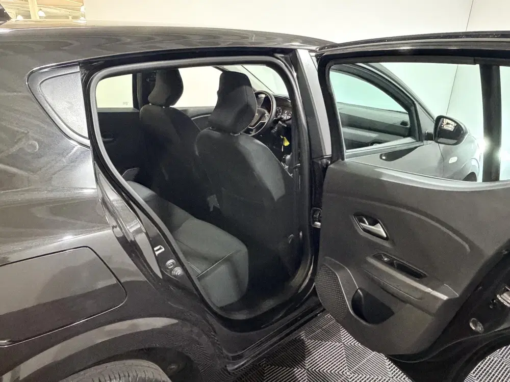 Dacia Sandero 90PK TCe Expression Automaat uit 2024, foto 14