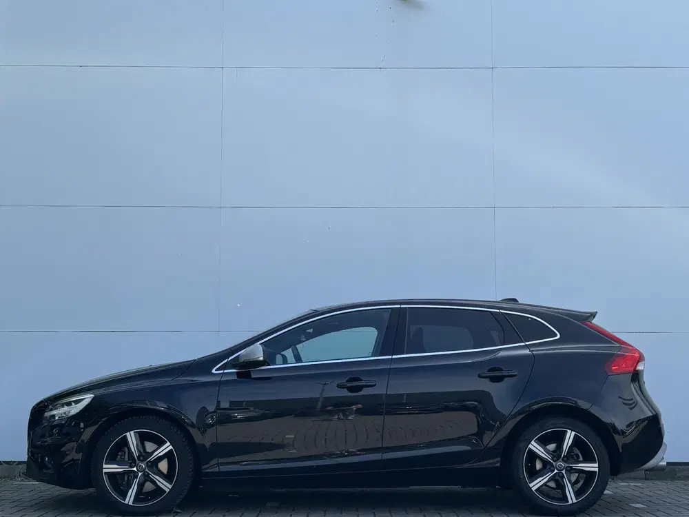 Volvo V40 1.5 T3 Polar+ Sport uit 2020, foto 15