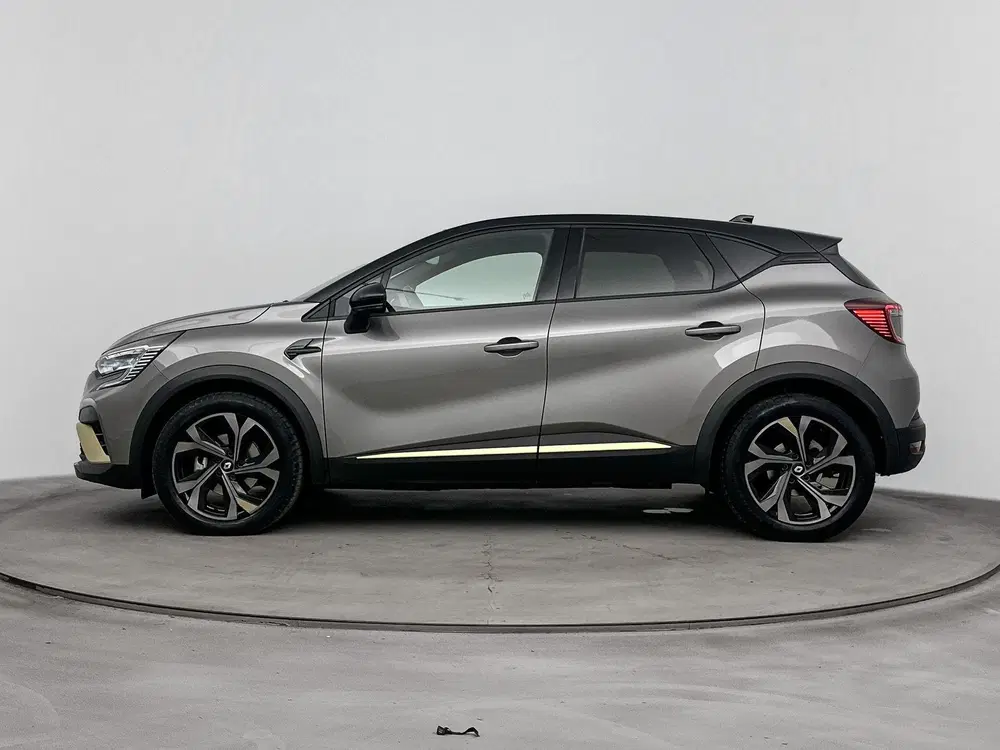 Renault Captur 1.6 E-Tech full hybrid 145Pk E-Tech engine uit 2023, foto 2