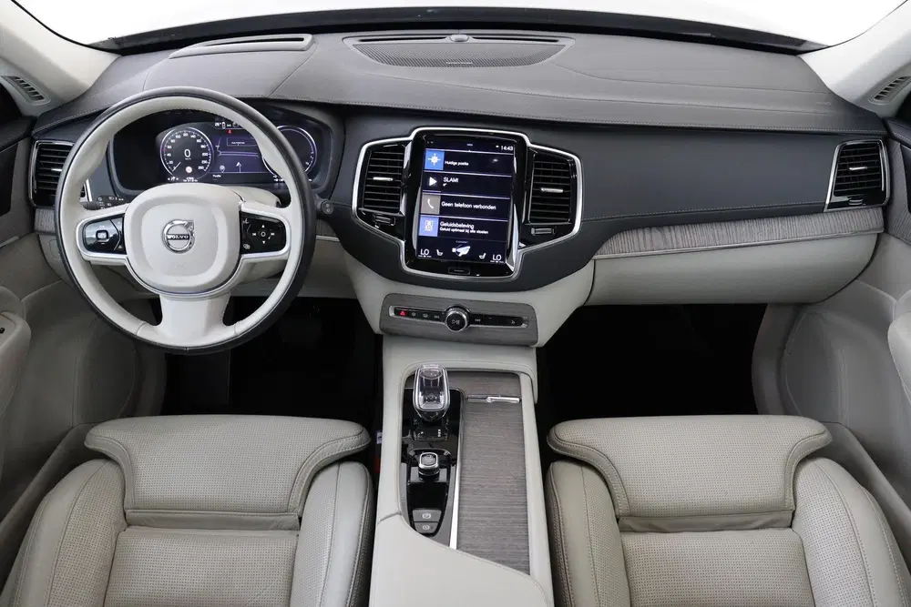 Volvo XC90 T8 RECHARGE AWD INSCRIPTION EXCLUSIVE *HEI uit 2021, foto 4