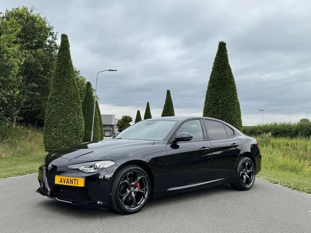 Alfa Romeo Giulia 2.0 T 310pk RWD uit 2022, foto 8