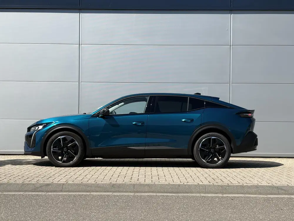 Peugeot 408 Allure 58 kWh uit 2025, foto 3