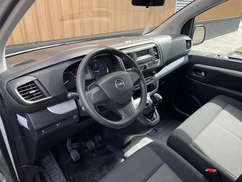 Opel Vivaro 2.0 CDTI L3H1 DC Edition uit 2022, foto 10
