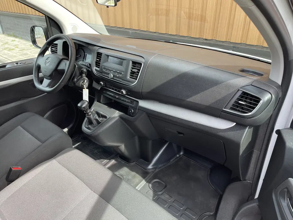 Opel Vivaro 2.0 CDTI L3H1 DC Edition uit 2022, foto 11
