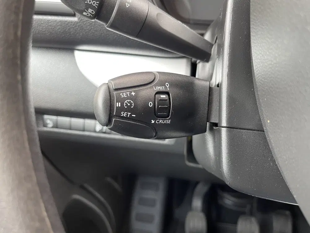 Opel Vivaro 2.0 CDTI L3H1 DC Edition uit 2022, foto 14