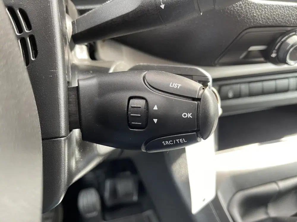 Opel Vivaro 2.0 CDTI L3H1 DC Edition uit 2022, foto 15