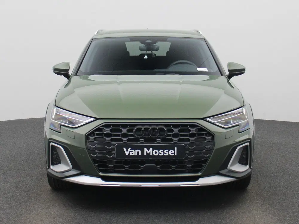 Audi A3 40 TFSI e Advanced edition l Adaptive crui uit 2025, foto 2