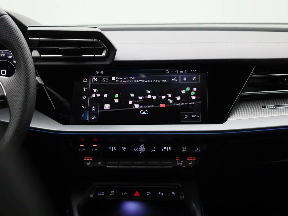 Audi A3 40 TFSI e Advanced edition l Adaptive crui uit 2025, foto 9
