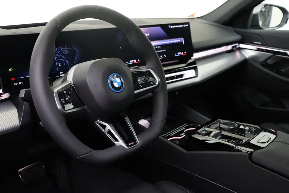 BMW i5 eDrive40 M Sport uit 2026, foto 3